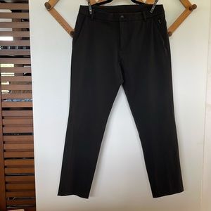 Lululemon men’s or women pants size 36 (more like a 33) 57% poly